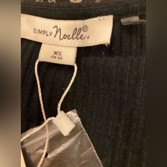 Simply Noelle Women Dress   - Picture 10 of 11